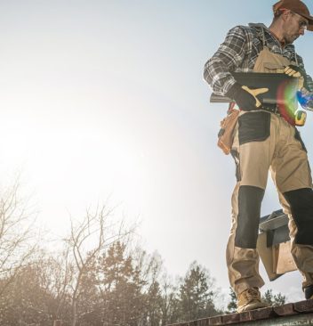 Quand envisager la rénovation de toiture à Nivelles ?